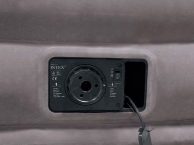 Postel nafukovací Intex Comfort Twin