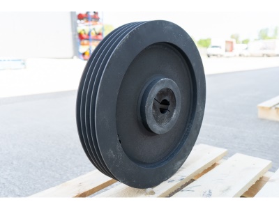 Setrvačník 80kg, pro 4 řemeny 17mm (s krytem)