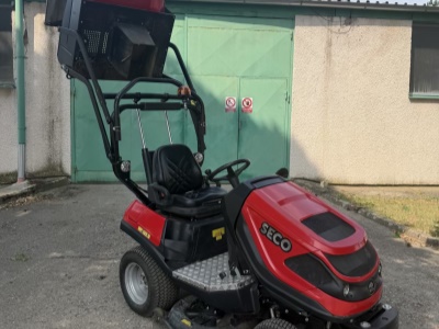 Travní traktor SECO  MP 122 D