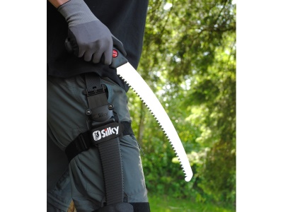 Silky Zübat 300-7.5 - Pila se zahnutou pevnou čepelí