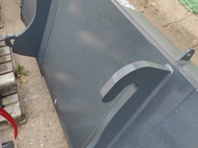 Velkoobjemová lžíce LO SNR 2600 JCB Q-FIT