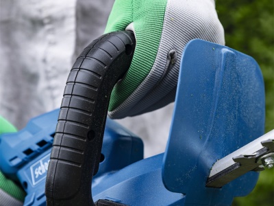 Scheppach C-HT570-X-SET S - 20 V IXES aku plotostřih + 2Ah baterie + nabíječka 2,4 A