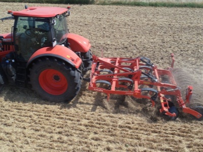 Podmítač Kubota CU3001