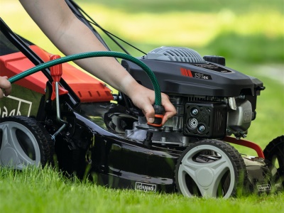 Scheppach MP 132-42 - multifunkční travní sekačka 2v1 bez pojezdu