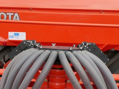 Secí stroj Kubota SD3001MP