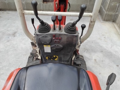 Minibagr KUBOTA K008-3K 008