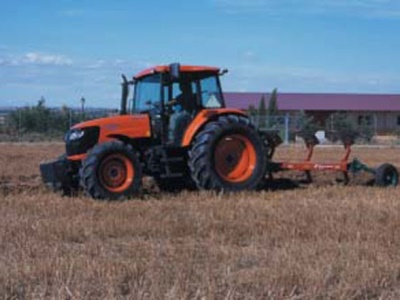 Kubota M 108 S