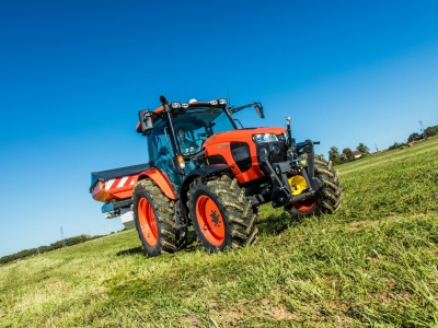 Zemědělský traktor Kubota M5112