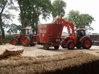 Kubota M 9540