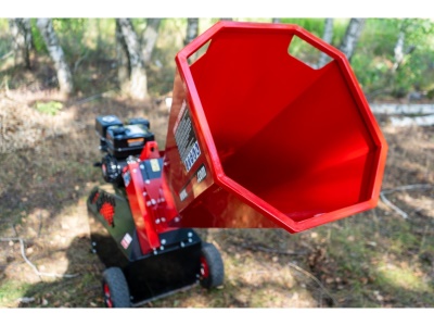 Špalíkovač se spalovacím motorem Model RS-60 Remet (7 HP)
