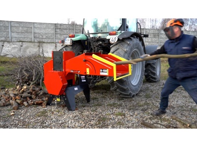 Špalíkovač za traktor PTO Model R-150 Remet