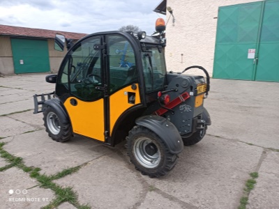 Teleskopický nakladač Giant 4548 Tendo