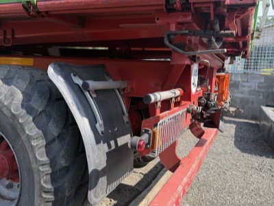 Sklápěcí přívěs Pronar T 683