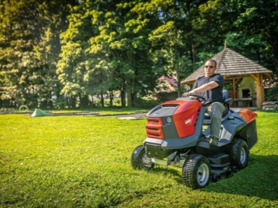 Zahradní travní traktor Starjet P5