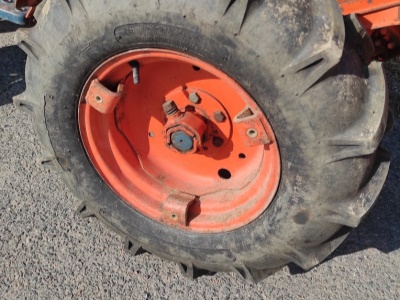 Kubota B5001