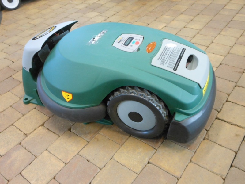 Sekačka - Robomow RL2000