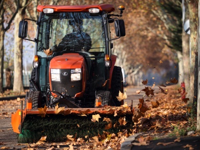 Malotraktor Kubota L2-452D FST Cab