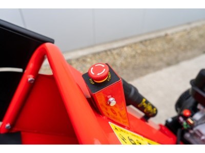 Bubnový štěpkovač se spalovacím motorem RB-100 Remet (15 HP)