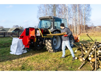 Špalíkovač za traktor PTO - Model RP-200 BIG BAG