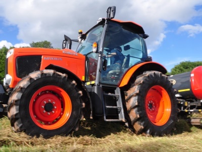 Kubota M135GX -  M135GX-S