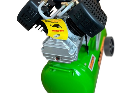 Kompresor Procraft AC52-2 a set příslušenství ke kompresoru 5 ks