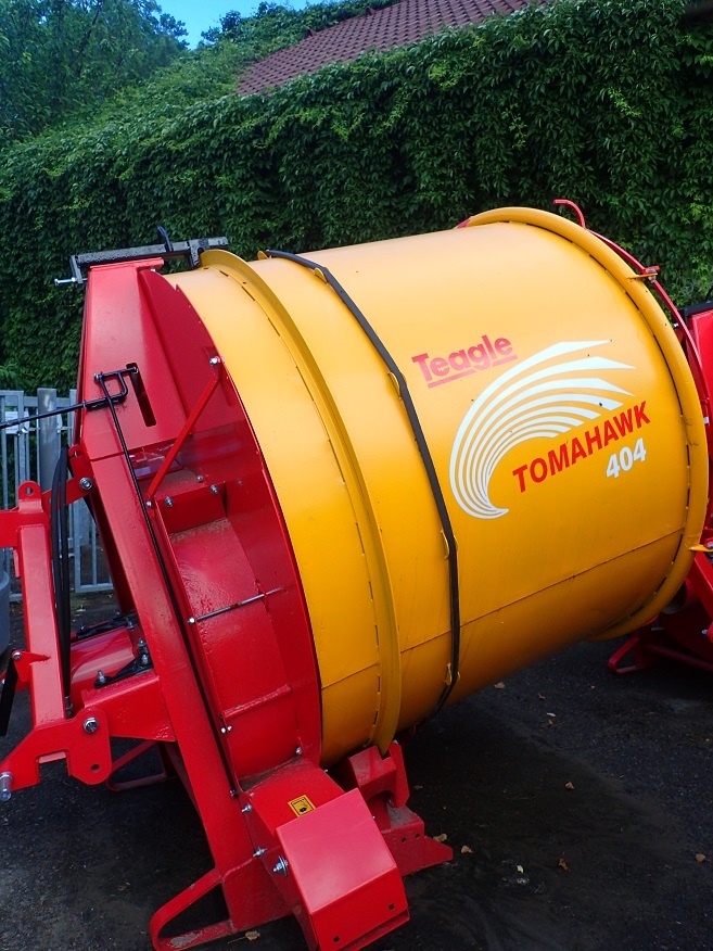 Rozdružovač slámy Teagle Tomahawk 404