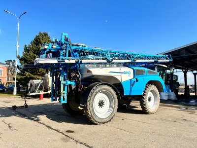 Samojízdný postřikovač AGRIO DINO 6600