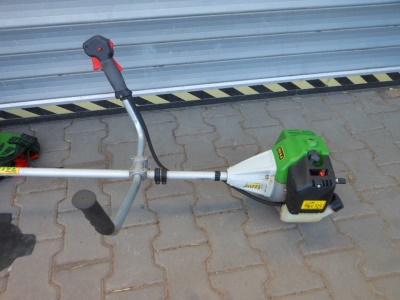 Křovinořez motorový Active 4,5 BT 