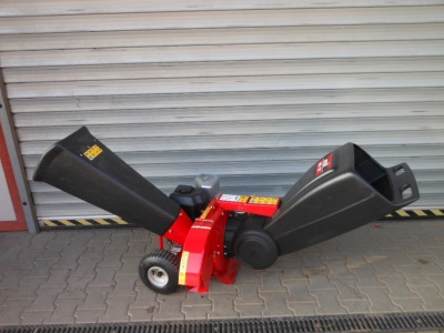 Zahradní drtič MTD 465