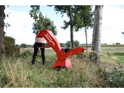 GTM GTS 600 - drtič dřeva s benzinovým motorem