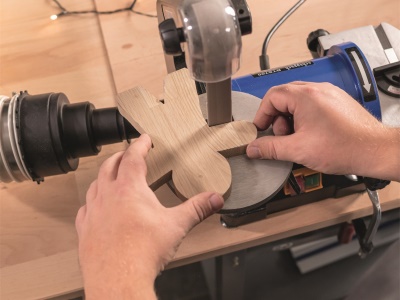 Scheppach BTS 700 - pásová a kotoučová bruska