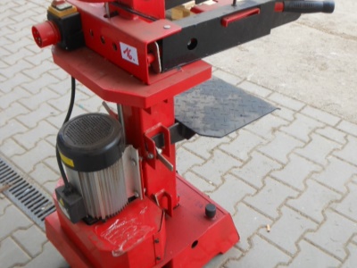 VeGA LS10 Štípač dřeva vertikální