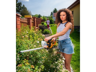 Riwall PRO REH 5045 - plotostřih s elektrickým motorem 500 W