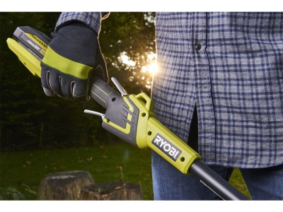 RYOBI RY36LT33A-120 - 36V vyžínač na trávu, záběr 28/33 cm, 1x 2,0 Ah akumulátor, nabíječka