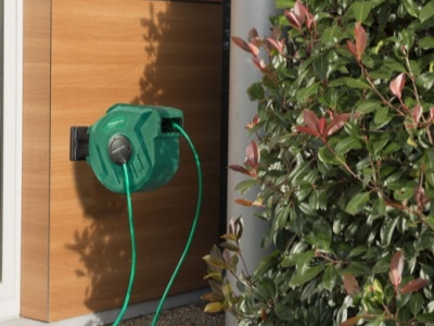 POW61036 - Zahradní hadice s aut. navíjením 20 plus 2m 8x12mm