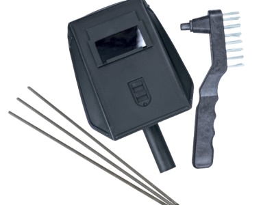 Scheppach WSE860 - svářecí invertor 130 A s příslušenstvím