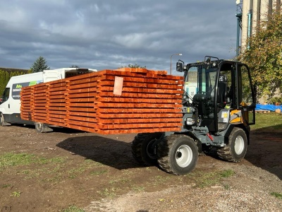 Kloubový nakladač GiANT G2500 X-TRA HD