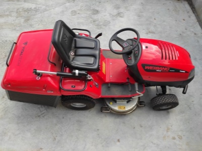 Zahradní traktor WEIBANG WB 1802 GALAXI Premium - RED LINE