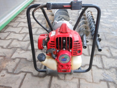 BLUE BIRD NEA 52 - zemní vrták 