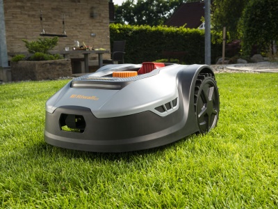 Riwall PRO RRM 950 APP - robotická sekačka ( 900 m2 ) s vodícím drátem
