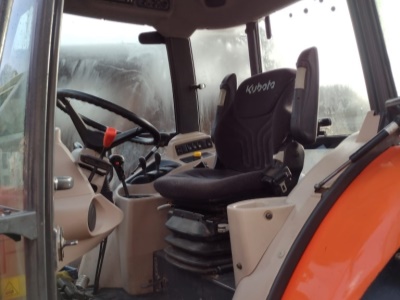 Traktor Kubota M 9960 Cab