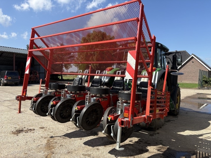 Sazeč na zeleninu Trium 45