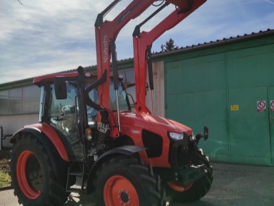 Zemědělský traktor Kubota M5-092 s čelním nakladačem LK1500M