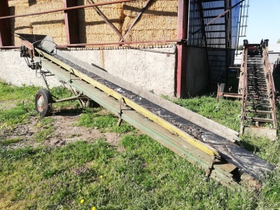 Transportní dopravník