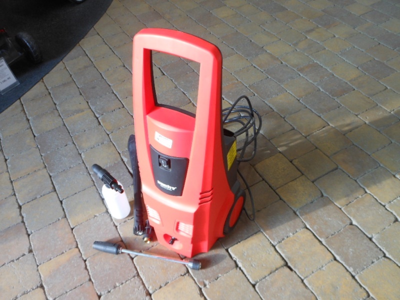 HECHT 318 - vysokotlaká myčka