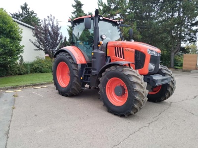 Zemědělský traktor KUBOTA M 7173 