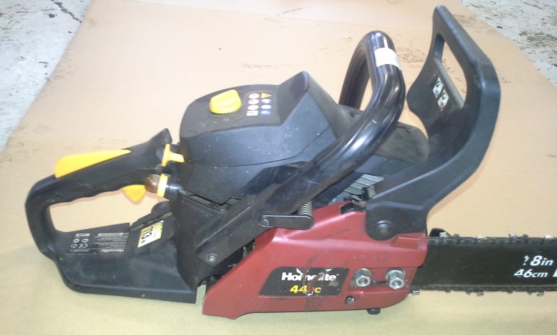 Řetězová pila Homelite HCS4446
