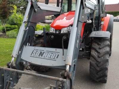 Traktor KUBOTA M5111