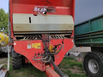 Rozmetadlo hnoje BROCHARD Dragon EV 2000 