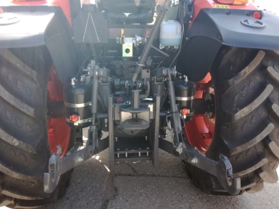 Traktor Kubota M9960